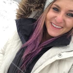 Meet your Posher, Alexandra